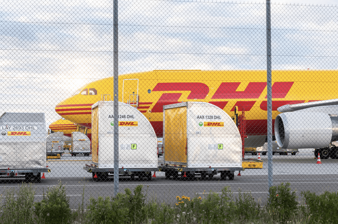 dhl fuel surcharge 1